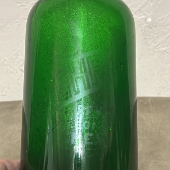 Vintage Green Schrager’s CO2 Dispenser